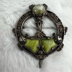 Vintage Miracle Britain Celtic Tara Brooch